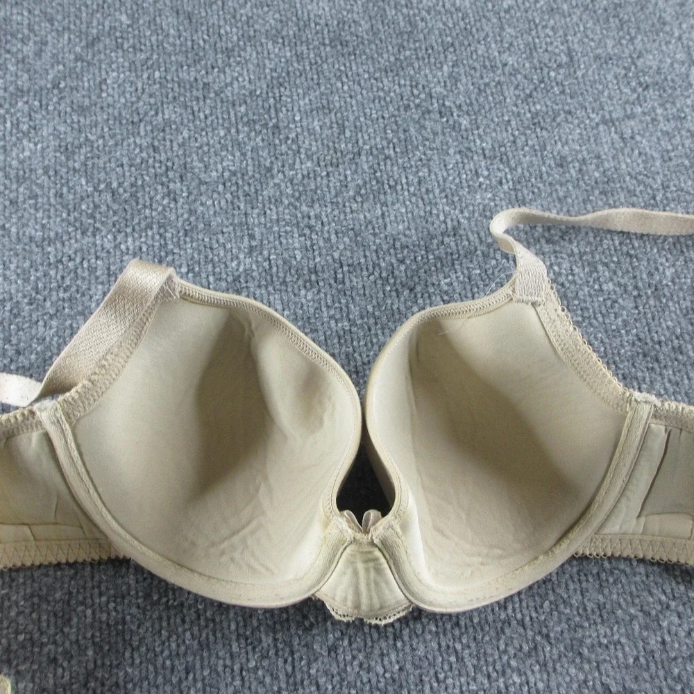 Wacoal Bra Womens 32C Beige T-Shirt Molded Padded Underwire Lace Everyday